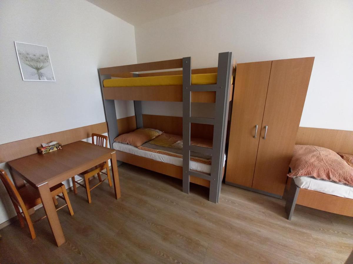 Hotel Дечин Стая снимка